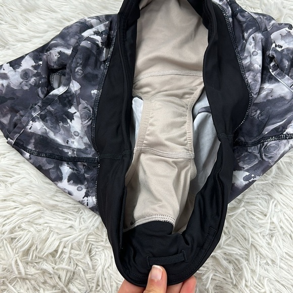 Lululemon Speed Short Mini Obscurred Black Dusty Mauve / Black - Picture 2 of 5